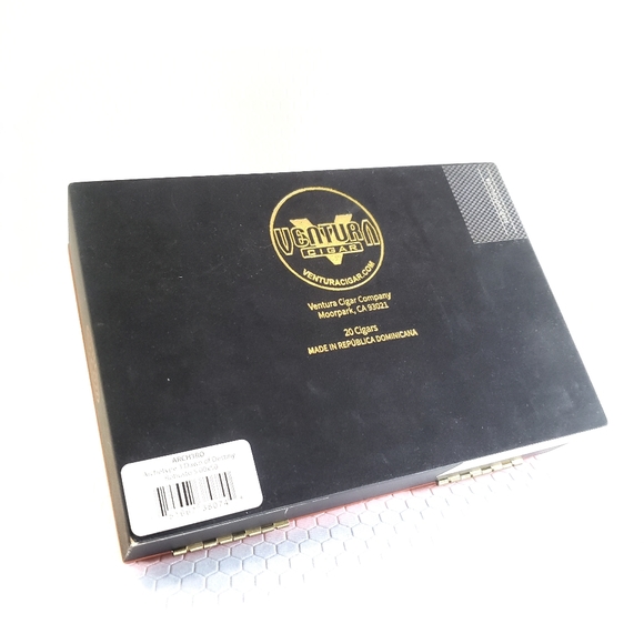 Cigar Box Key Holder Dog Leash Hanger Archetype - Picture 2 of 6